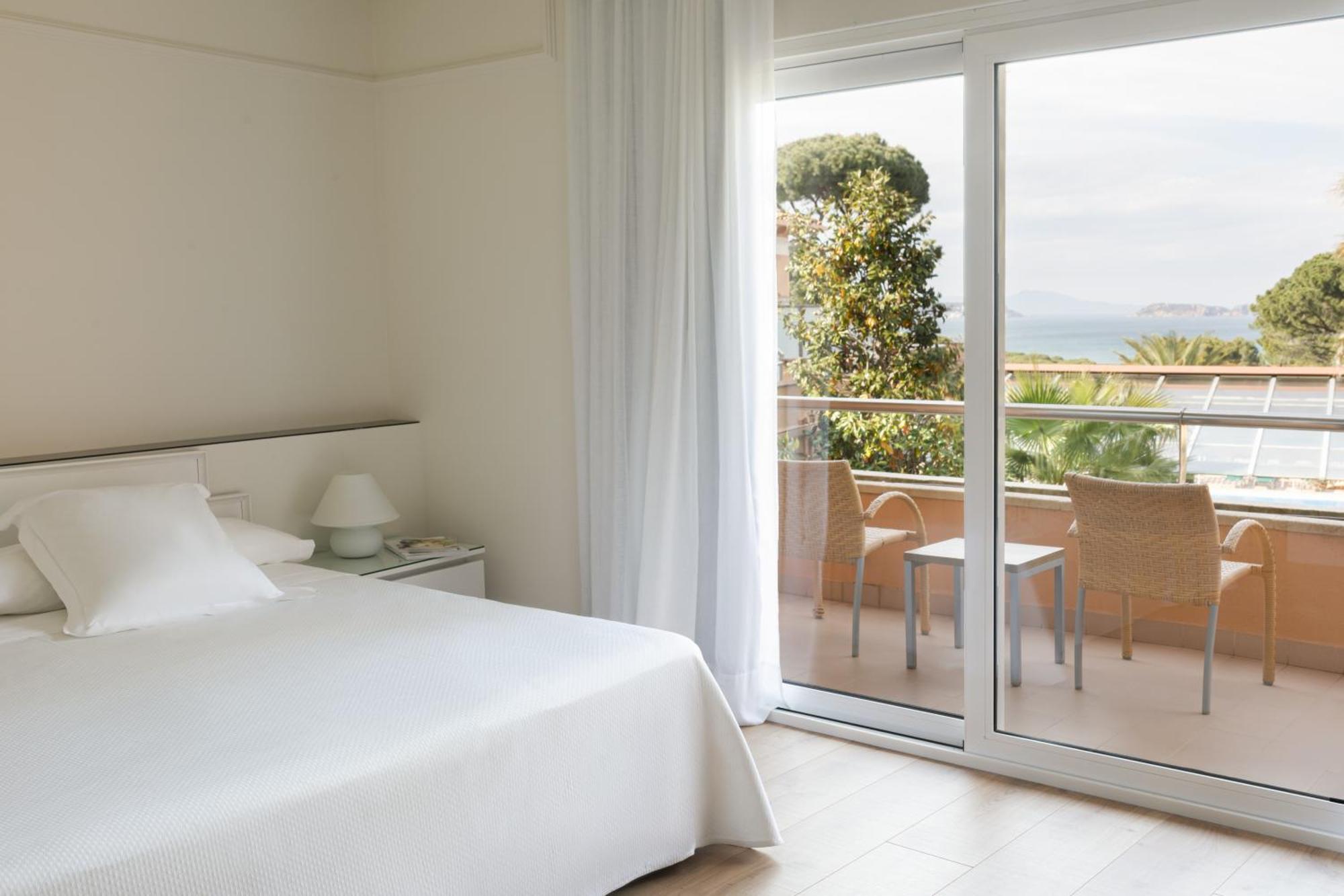 Hotel Sa Punta Begur Bagian luar foto